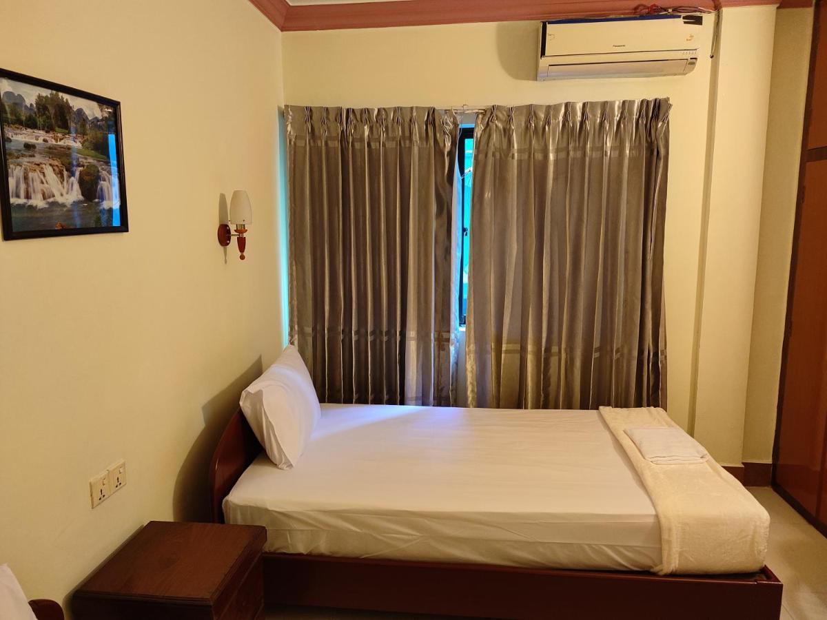 Galaxy Rs Hotel 金边 外观 照片