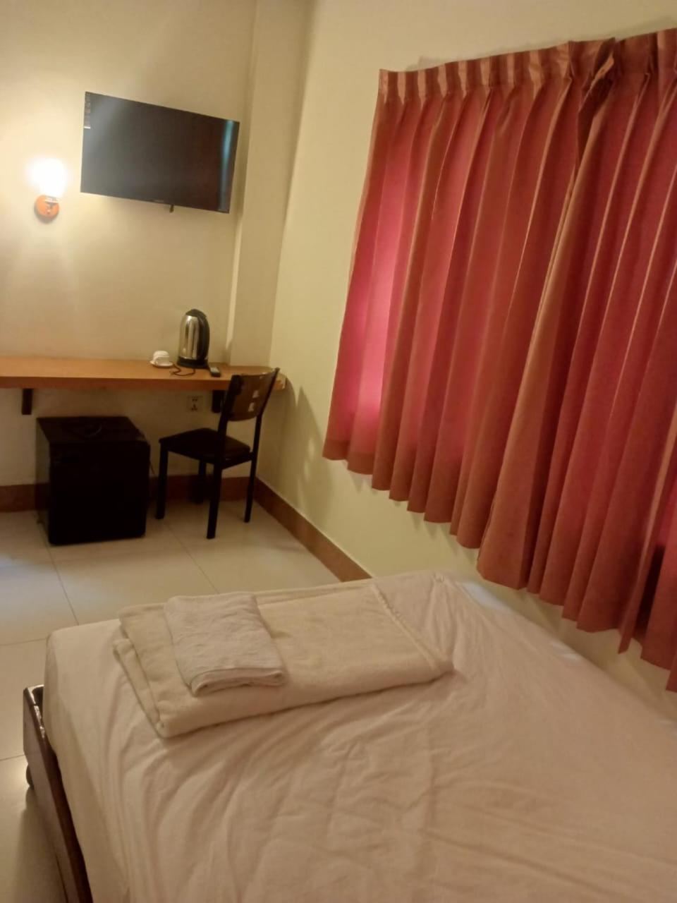 Galaxy Rs Hotel 金边 外观 照片