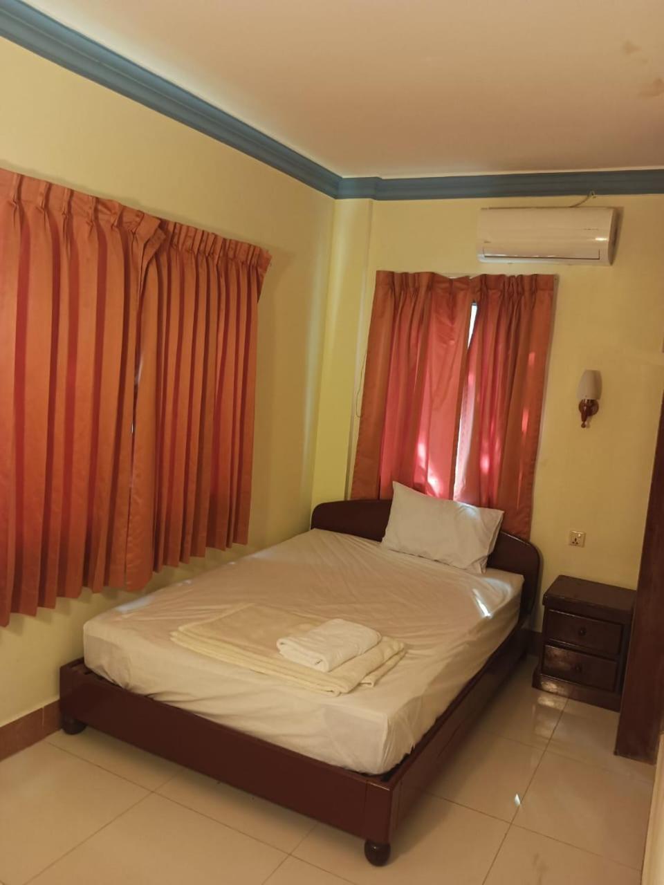 Galaxy Rs Hotel 金边 外观 照片