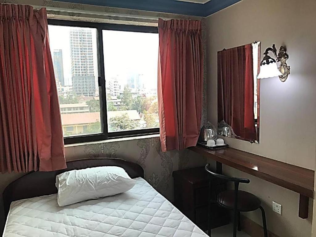 Galaxy Rs Hotel 金边 外观 照片