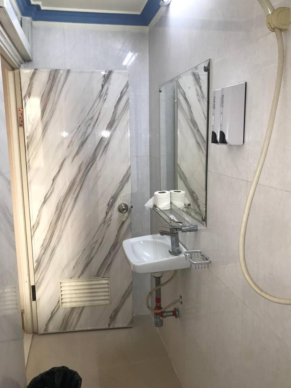Galaxy Rs Hotel 金边 外观 照片